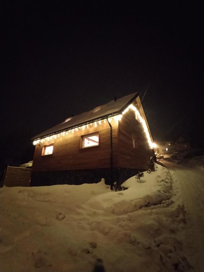 Domek Tuni Villa Pewel Wielka Buitenkant foto