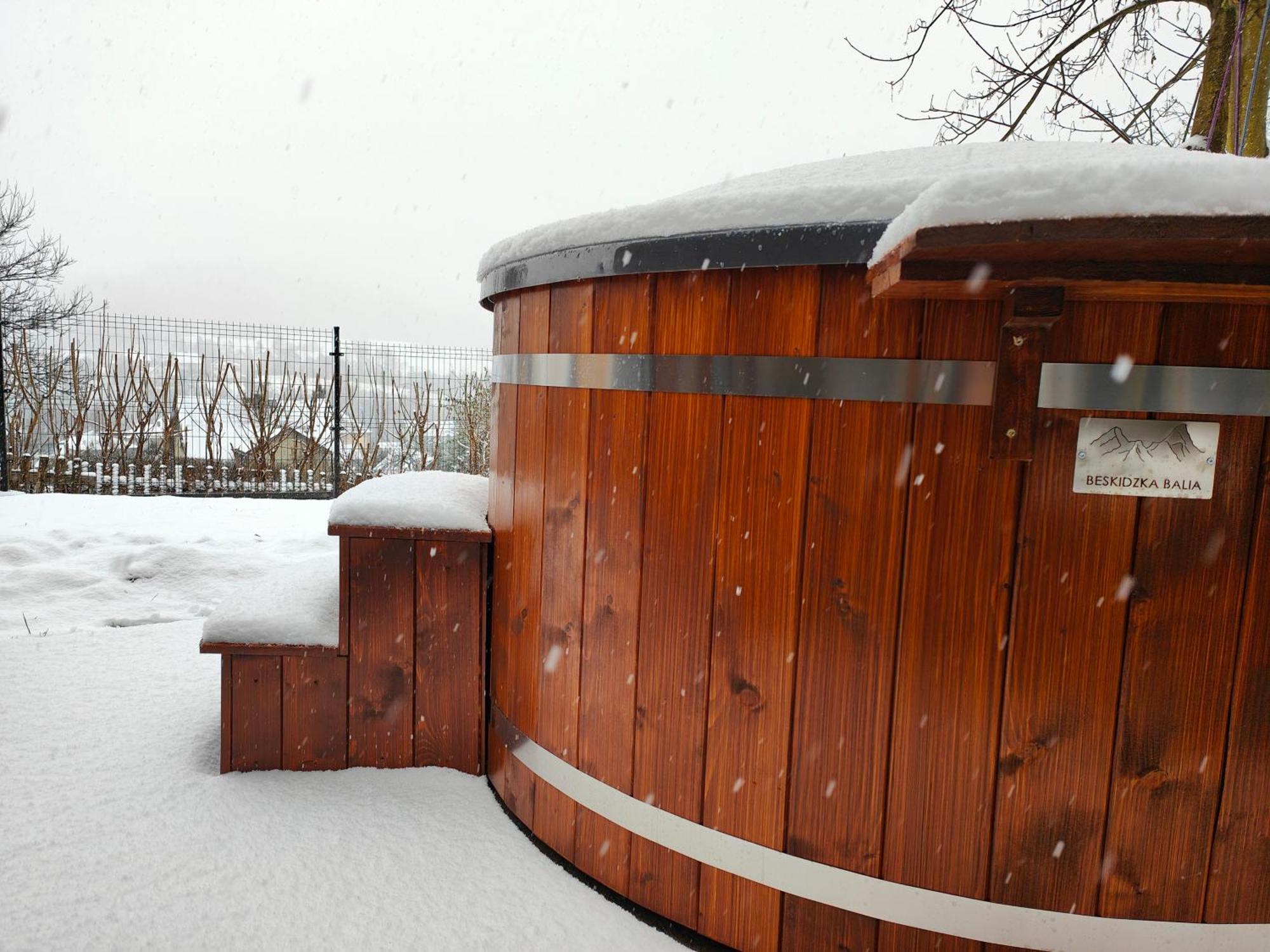 Domek Tuni Villa Pewel Wielka Buitenkant foto